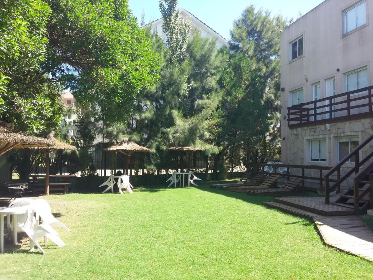 Ayres Village 3*
