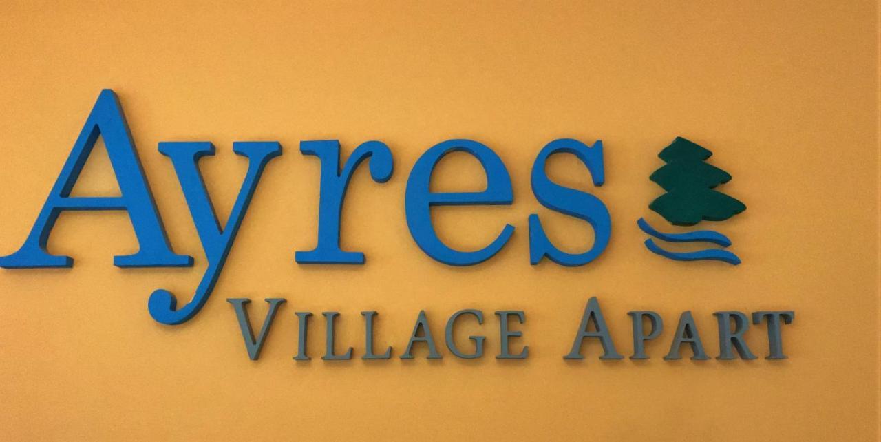 Ayres Village Apartahotel 3*