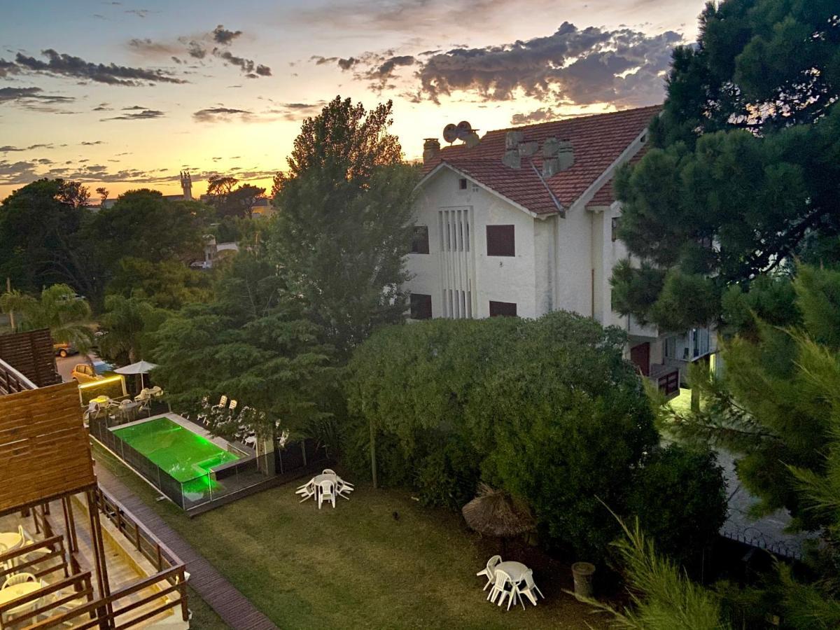 Apart-hotel Ayres Village